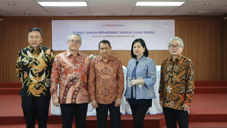 PEROMBAKKAN SUSUNAN PENGURUS MENJADI AGENDA UTAMA